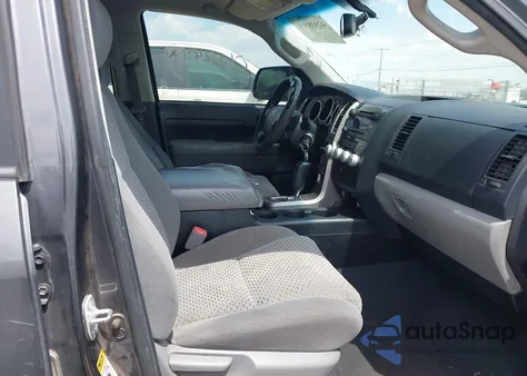2013 Toyota Tundra Grade 4.6L V8 из США, поврежденный, VIN 5TFEM5F16DX066847